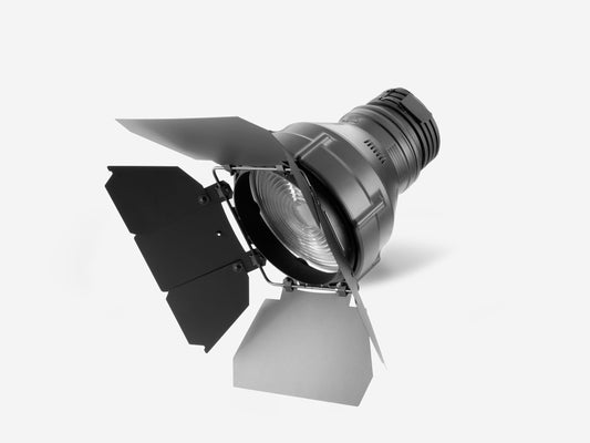 Maxima Fresnel Reflector with Barndoors