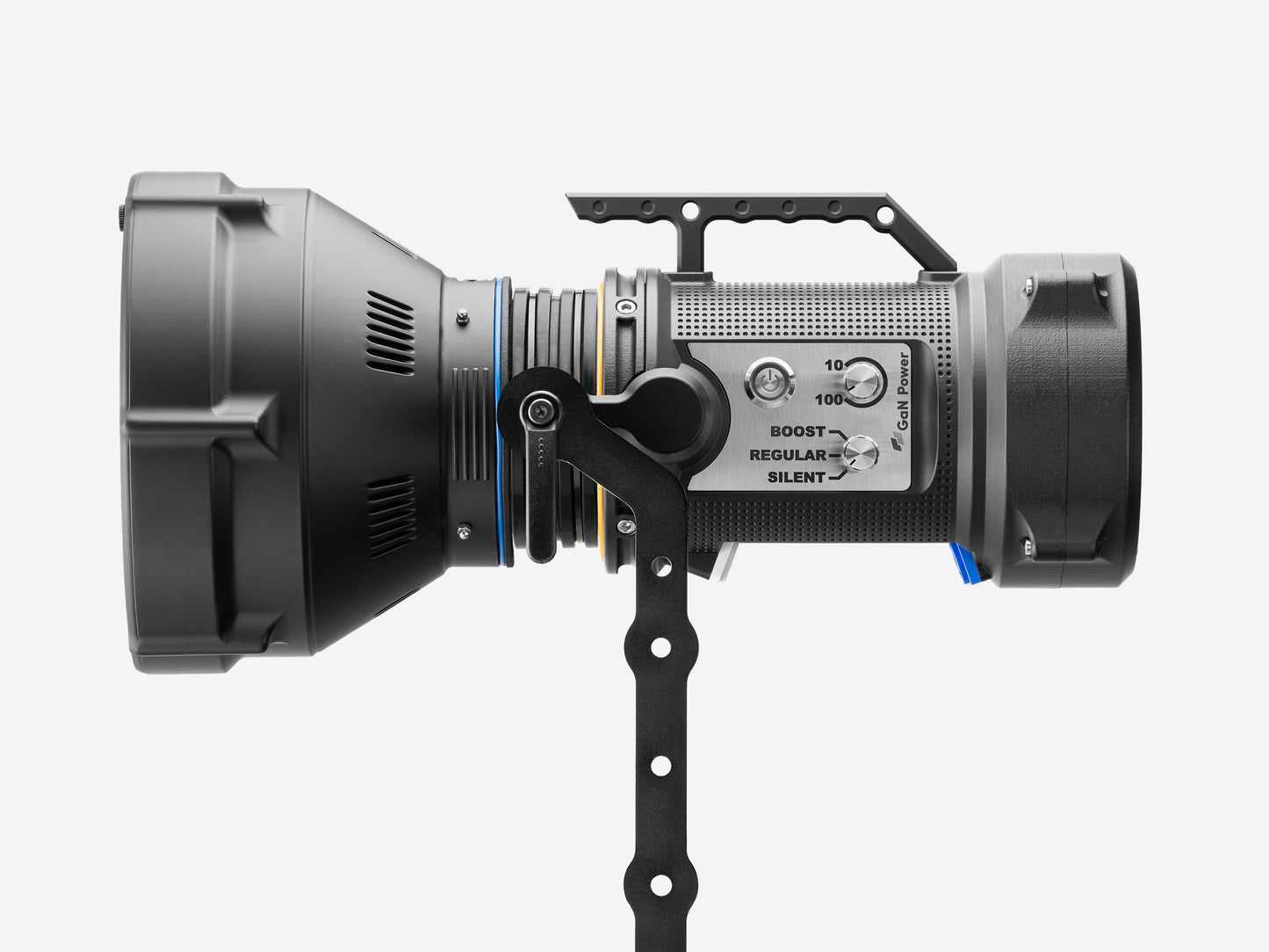 Maxima 6 GaN with Maxima Fresnel